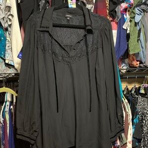 #234 size 2 Torrid Black sheer Blouse w/ Lace & velvet like Accents
